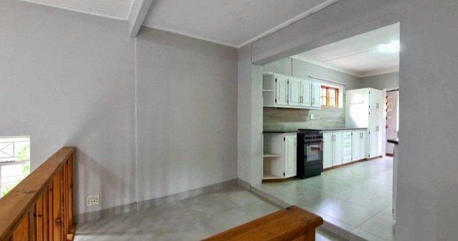 4 Bedroom Property for Sale in Nahoon Valley Park Eastern Cape